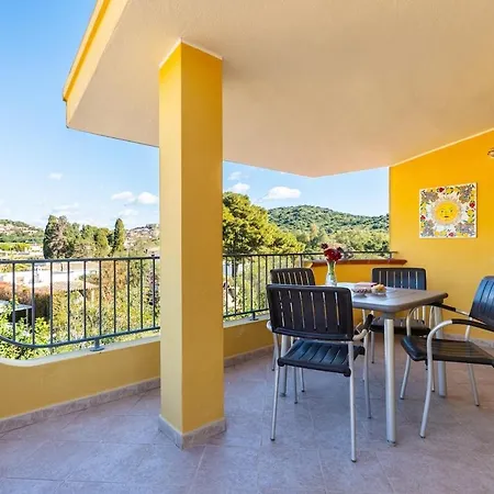 Nyaraló La Terrazza Su -